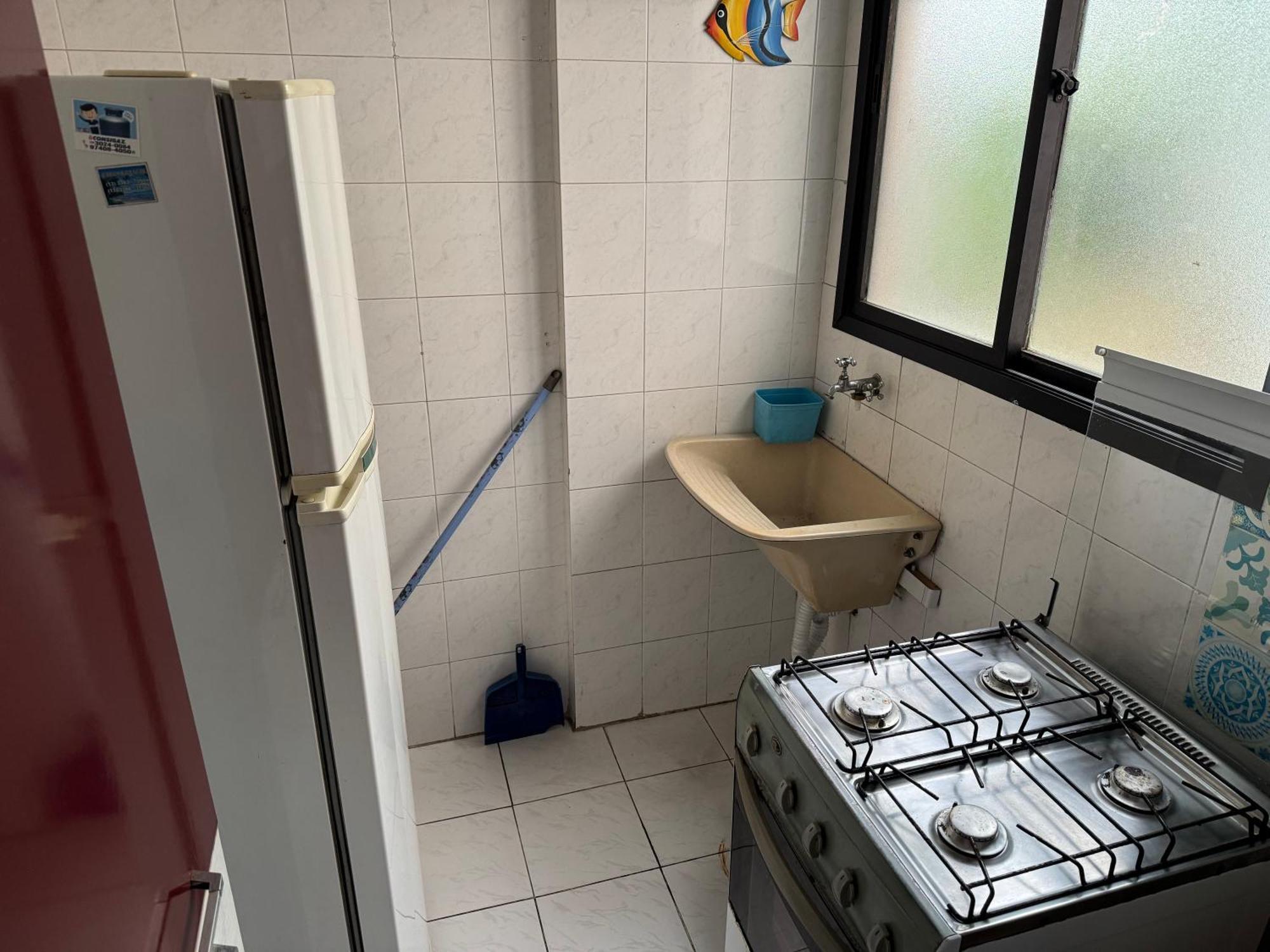 Confortavel Apartamento 1 Dorm Com Piscina E Lazer グァルジャー エクステリア 写真